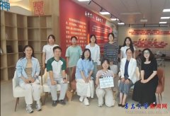展示新时代医学生心怀大爱、笃行济世的芳华风